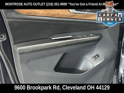 Used 2024 Volkswagen Atlas SE AWD/4WD image 14