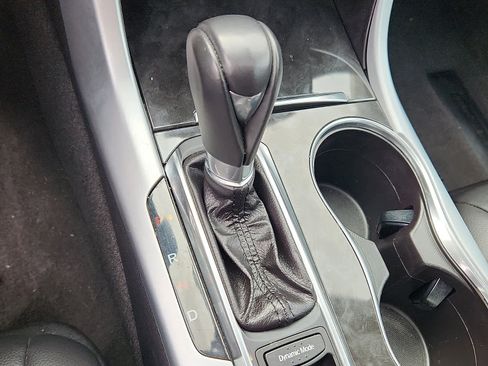 Used 2019 Acura TLX image 16