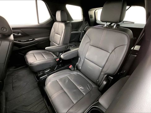 Used 2023 Chevrolet Traverse RS w/ LPO, Floor Liner Package image 32