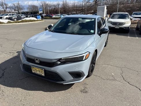 Used 2023 Honda Civic Sport image 5