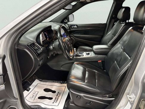 Used 2019 Jeep Grand Cherokee High Altitude AWD/4WD image 15