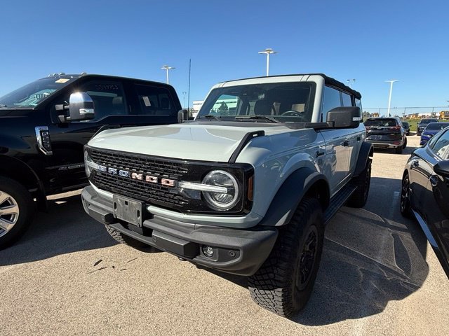 Used 2022 Ford Bronco Wildtrak AWD/4WD image 3