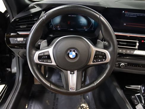 Used 2024 BMW Z4 M40i w/ Premium Package image 16