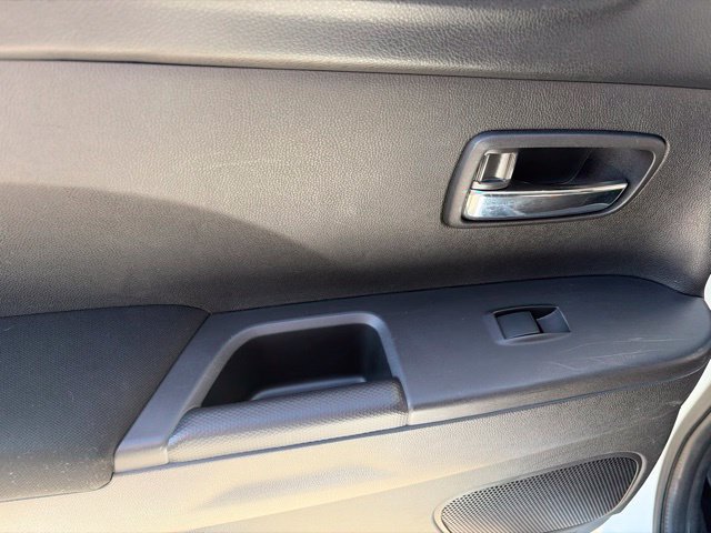 Used 2015 Mitsubishi Outlander Sport GT AWD/4WD image 17