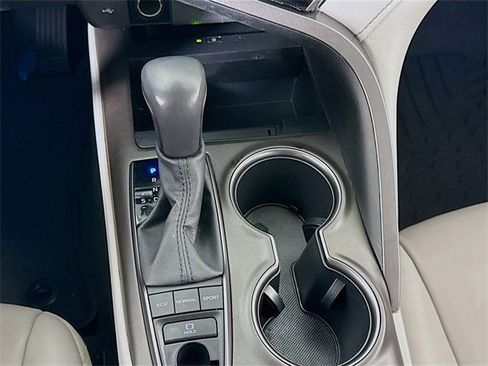Certified 2022 Toyota Camry XSE image 19