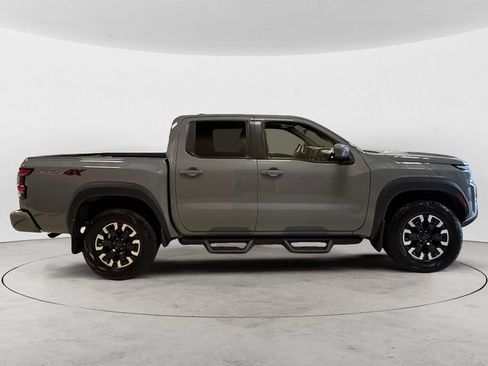 Used 2024 Nissan Frontier PRO-4X w/ Technology Package AWD/4WD image 7