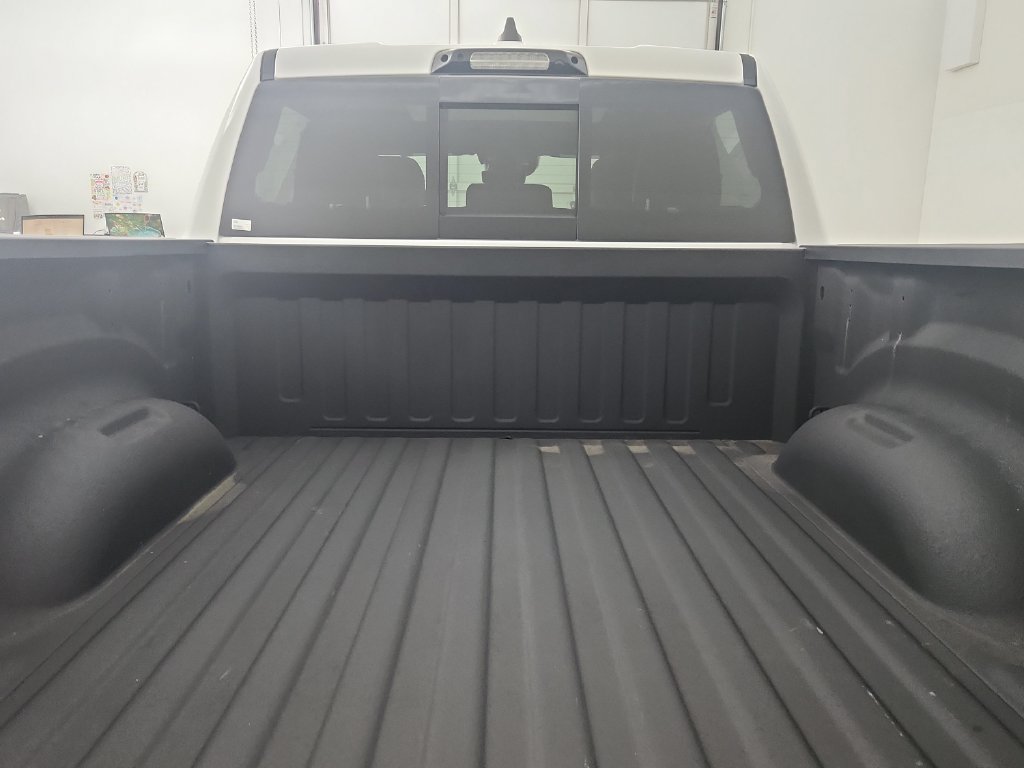 Used 2024 RAM 1500 Limited AWD/4WD image 19