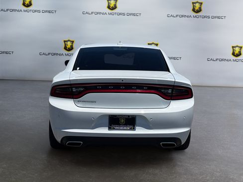 Used 2023 Dodge Charger SXT w/ Cold Weather Package RWD image 4