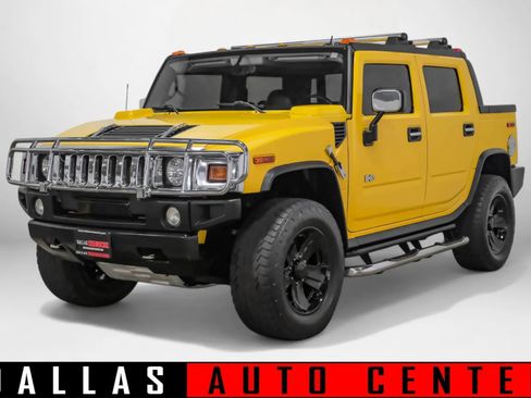 Used 2005 HUMMER H2 SUT Sport Utility Pickup 4D w/ Preferred Equipment Group image 3