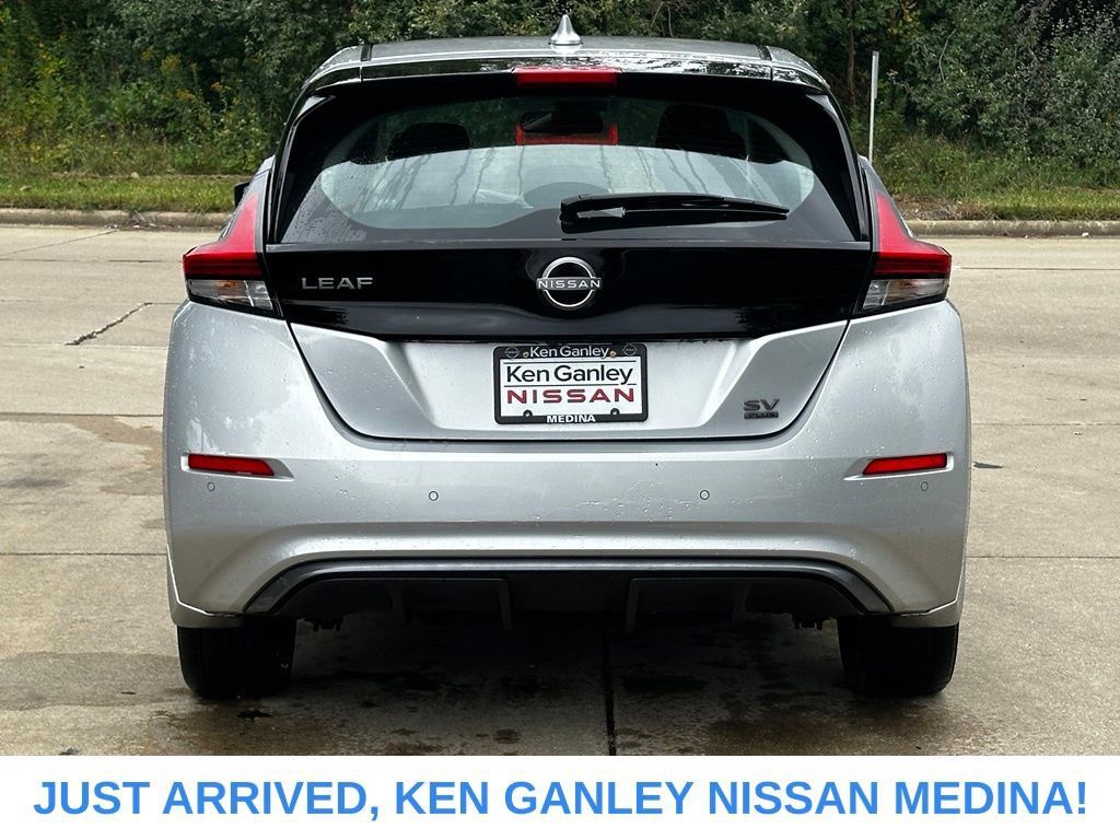 Certified 2023 Nissan Leaf SV Plus FWD image 4