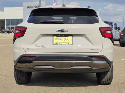 New 2026 Chevrolet Trax ACTIV image 5