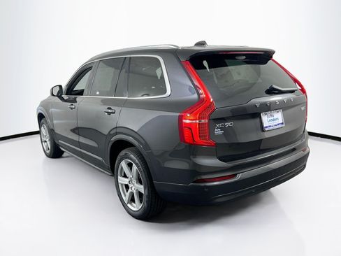 Used 2023 Volvo XC90 B5 Core AWD/4WD image 7