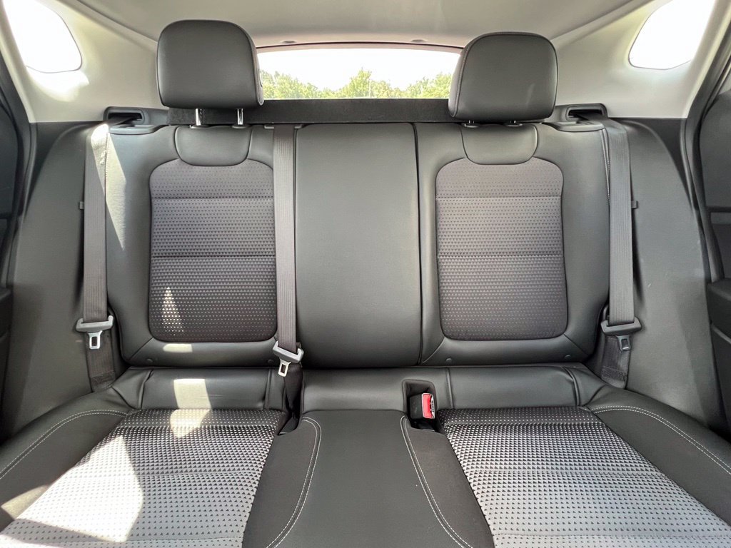 Used 2025 Chevrolet Trax LT FWD image 9