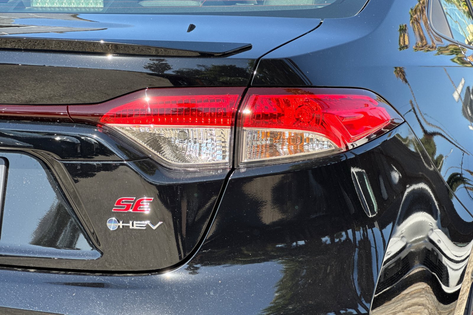 New 2027 Toyota Corolla SE w/ SE Premium Package FWD image 31