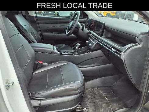 Used 2025 Hyundai Tucson SE FWD image 18
