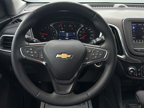 Used 2023 Chevrolet Equinox LT AWD/4WD image 19