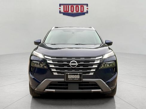 Used 2025 Nissan Rogue SL w/ Tech Package AWD/4WD image 5