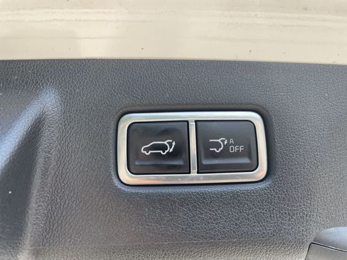 Used 2025 Kia Sorento EX AWD/4WD image 18