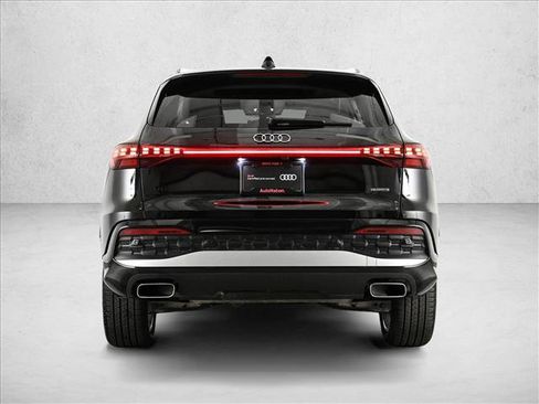 Certified 2025 Audi Q5 Premium Plus w/ Premium Plus image 7