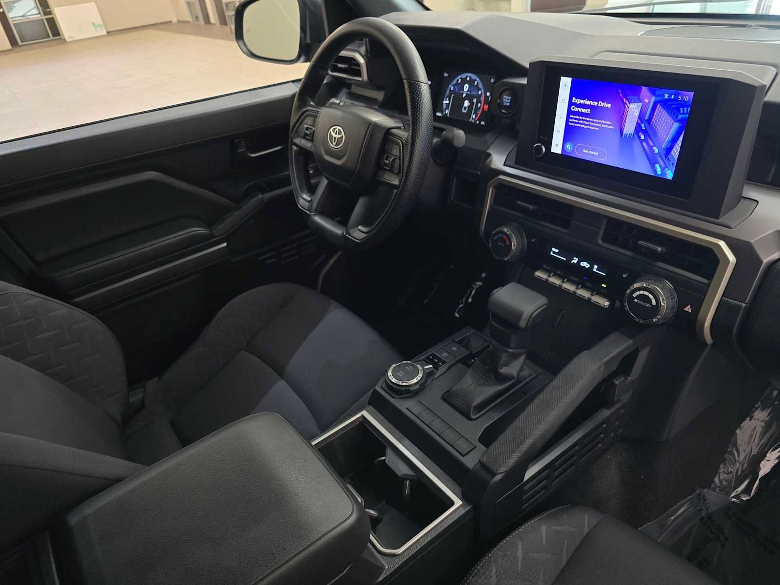 Certified 2026 Toyota Tacoma SR5 AWD/4WD image 28