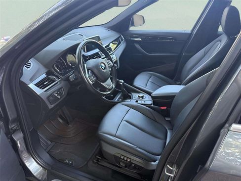 Used 2019 BMW X1 sDrive28i w/ Convenience Package FWD image 17