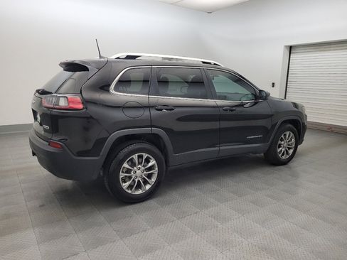 Used 2019 Jeep Cherokee Latitude Plus w/ Trailer Tow Group AWD/4WD image 10