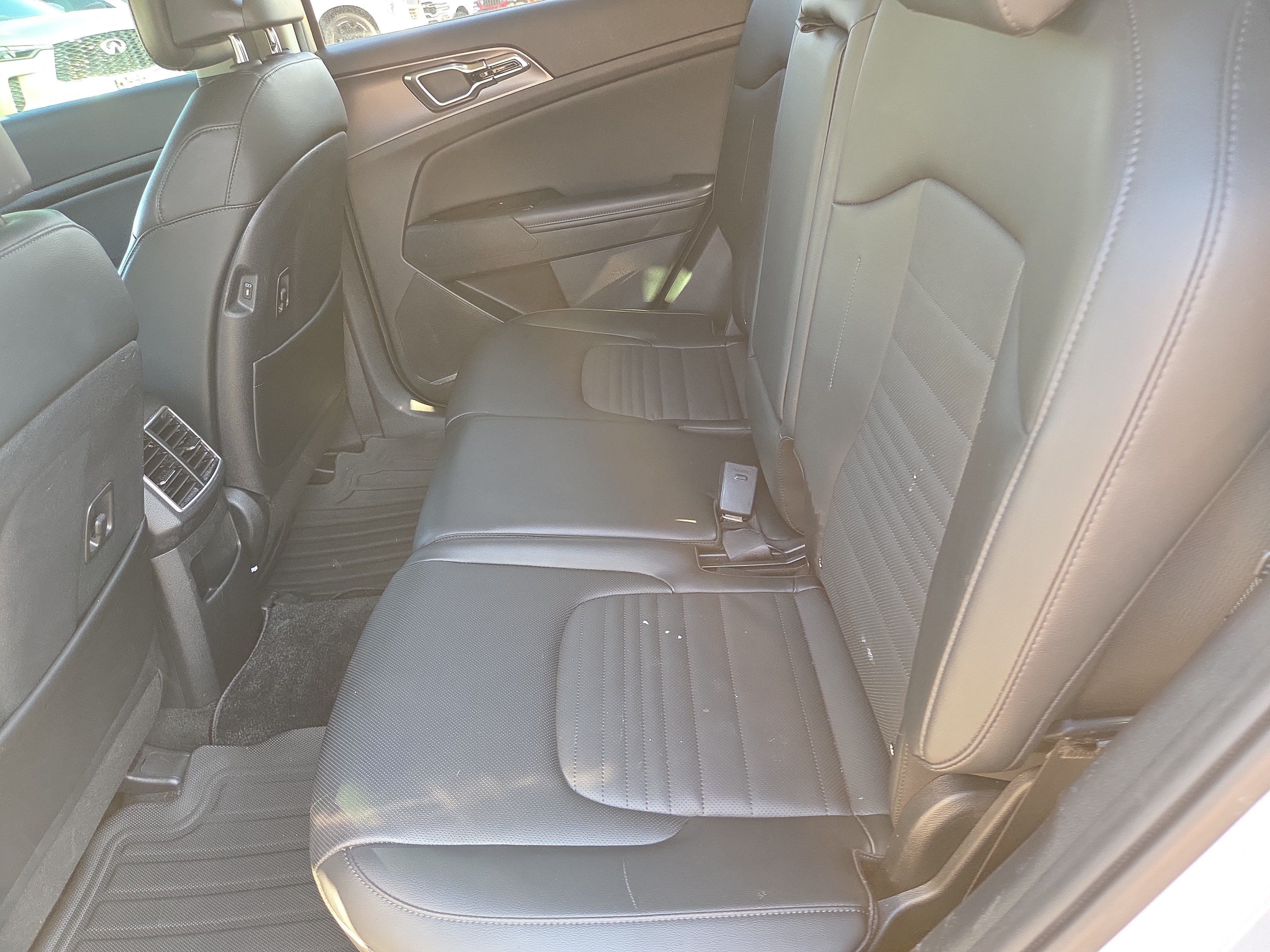Used 2023 Kia Sportage SX FWD image 5