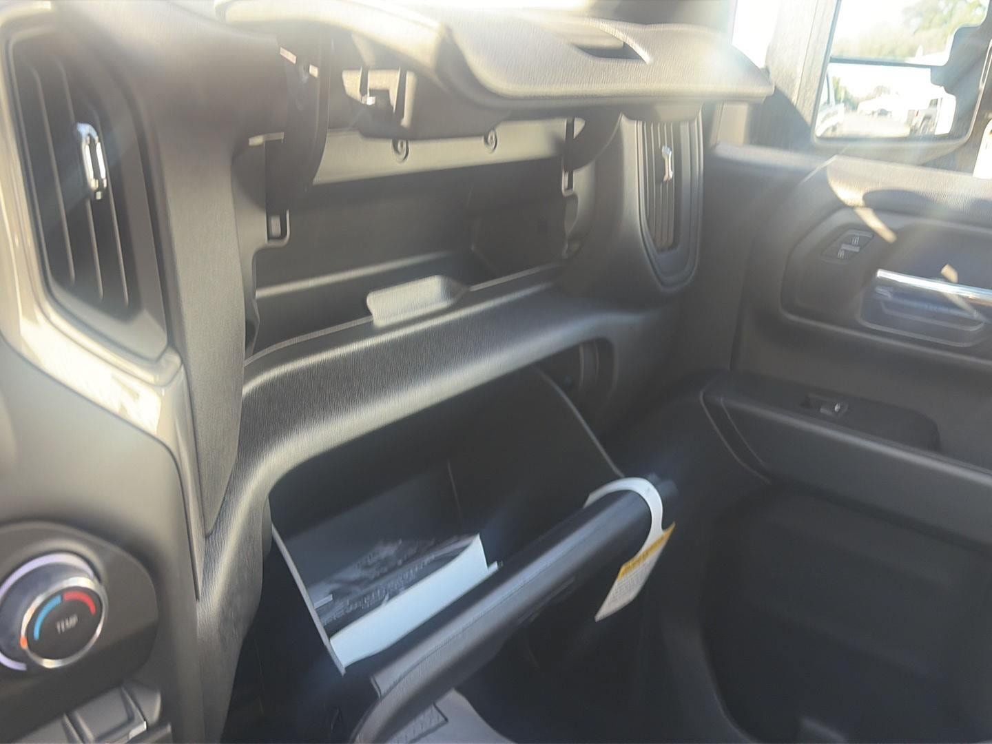 New 2026 Chevrolet Silverado 2500 Custom w/ Custom Value Package AWD/4WD image 22