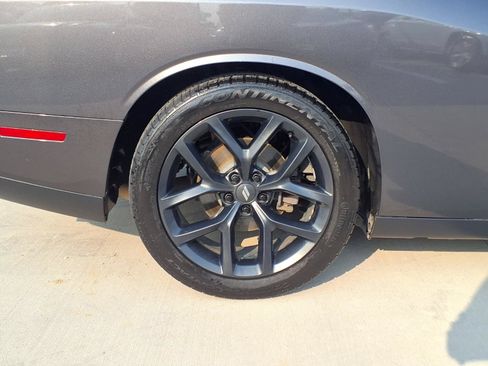 Used 2019 Dodge Challenger R/T w/ Blacktop Package RWD image 9