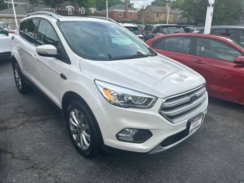 Used 2017 Ford Escape Titanium AWD/4WD image 3