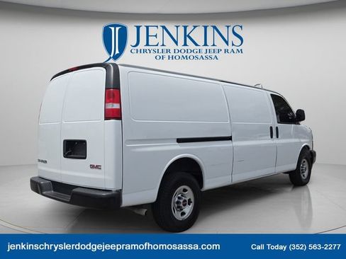 Used 2023 GMC Savana 2500 Extended w/ Driver Convenience Package RWD image 4