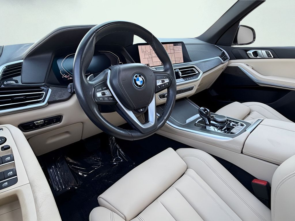 Used 2022 BMW X5 xDrive45e w/ Climate Comfort Package AWD/4WD image 15