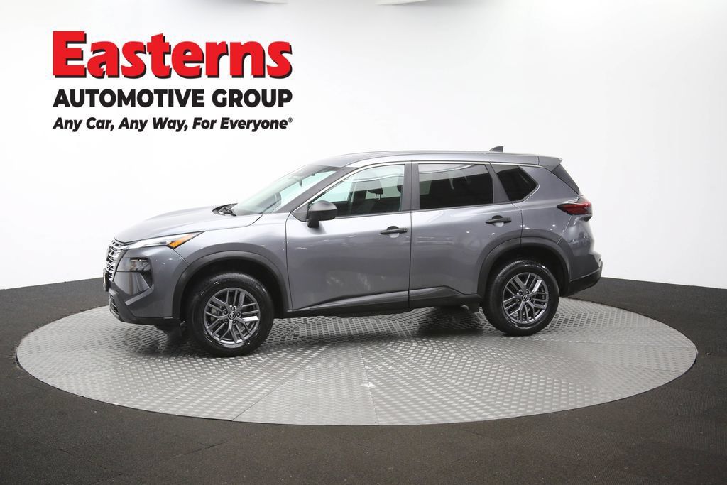 Used 2024 Nissan Rogue S AWD/4WD image 59