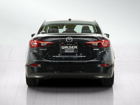 Used 2014 MAZDA MAZDA3 s Grand Touring w/ Technology Package FWD image 4