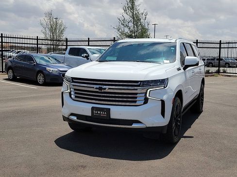 Used 2021 Chevrolet Tahoe High Country w/ Premium Package AWD/4WD image 1