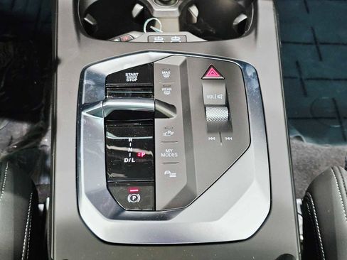 New 2025 BMW 228i xDrive w/ Premium Package image 18