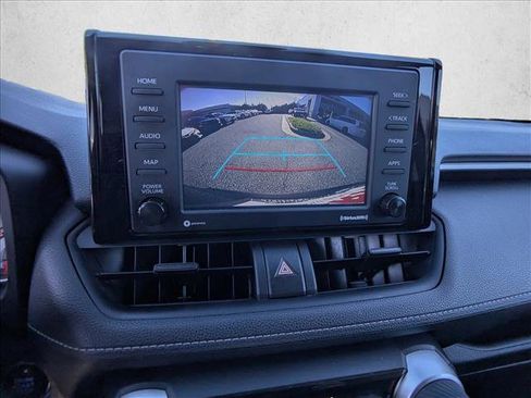 Used 2022 Toyota RAV4 XLE image 20
