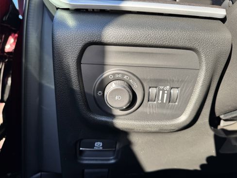 New 2025 Jeep Grand Cherokee Limited image 23
