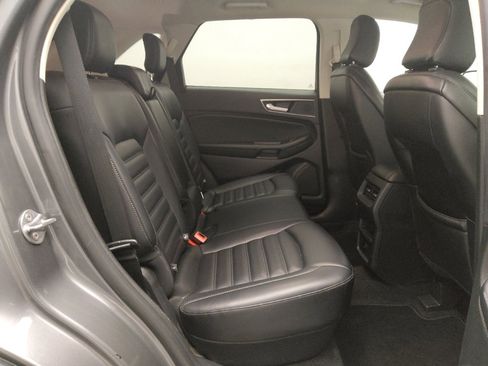 Used 2024 Ford Edge SEL image 19