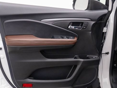 New 2025 Honda Ridgeline RTL image 12