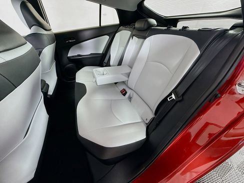 Used 2016 Toyota Prius Four Touring w/ Premium Convenience Package image 25