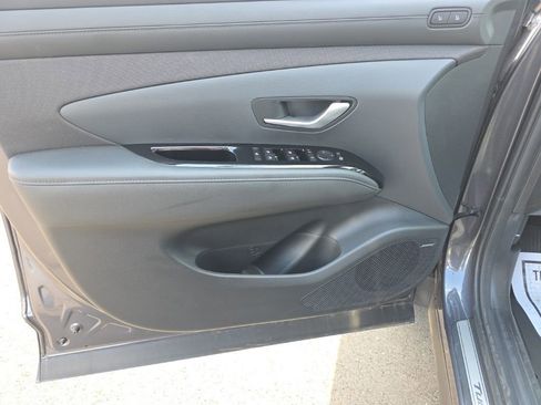 Used 2025 Hyundai Tucson Limited AWD/4WD image 9