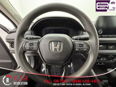 Used 2024 Honda Accord EX image 19