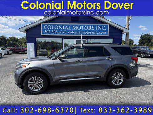 Used 2022 Ford Explorer XLT w/ Equipment Group 202A AWD/4WD image 1