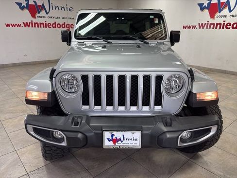 Used 2023 Jeep Wrangler Unlimited Sahara w/ Cold Weather Group AWD/4WD image 2