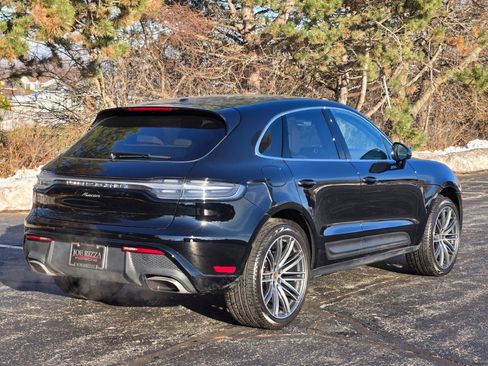 Used 2025 Porsche Macan image 7