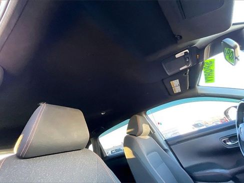 Used 2023 Honda HR-V Sport image 17