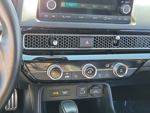 Used 2024 Honda Civic Sport image 14