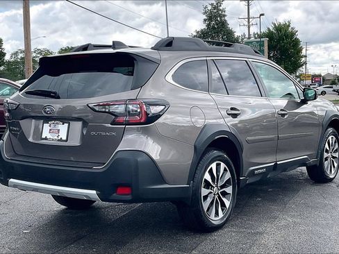 Used 2024 Subaru Outback Limited AWD/4WD image 16