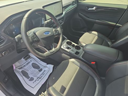 Used 2023 Ford Escape ST-Line Select w/ Tech Pack #1 AWD/4WD image 15